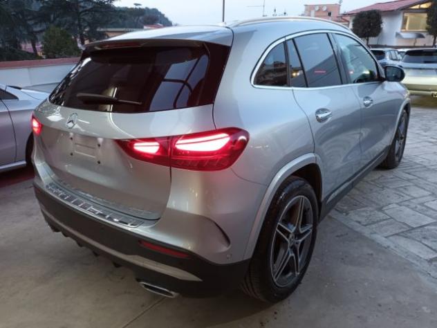 MERCEDES-BENZ GLA 200 D AMG PREMIUM 150CV AUTO PACK LUCI INT rif. 23775603 - Foto 4