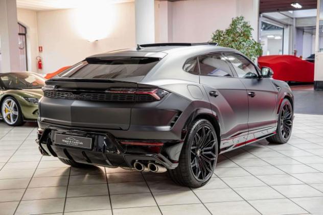 LAMBORGHINI Urus SE|AKRAPOVIC|BANG&OLUFSEN|TETTO|360°VIEW|REMOTE PA rif. 24232653 - Foto 7