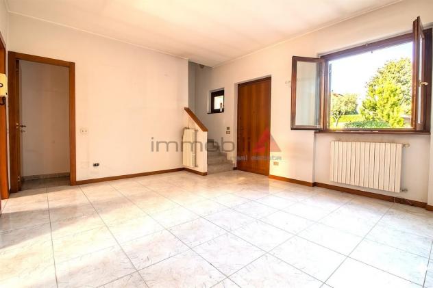 Carugate zona Don Bosco - villa a schiera con box Euro 298.000,00 - Foto 4