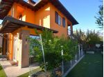 Villa in Via Valtenesi