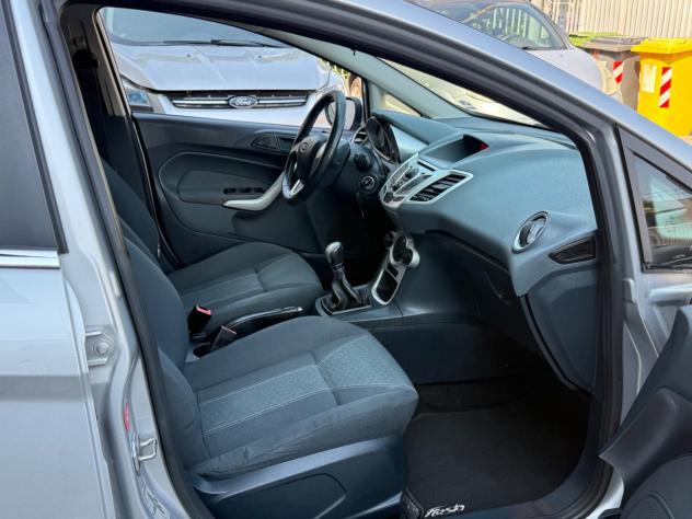 Ford Fiesta 1.2 82 CV 5 porte Titanium - Foto 9