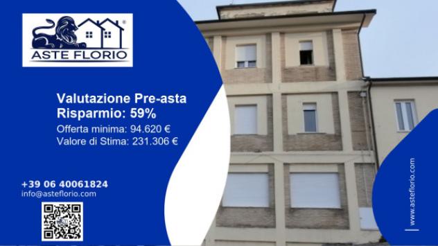 Immobile in asta di 598 m² con più di 5 locali in vendita a Massa Fermana - Foto 2