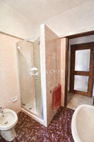 CASA INDIPENDENTE di 10 vani e di 300 mq (MONTEBELLUNA) rif. PE15 - Foto 15