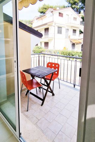 BILOCALE TUTTO LìANNO USO VACANZE - Foto 10