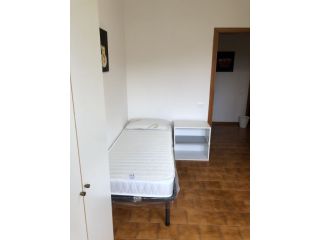 Camera doppia/ singola  2 posti letto  , vicino scienze motorie zona ospedale