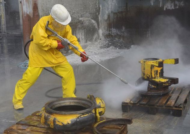 Pulizie civili ed industriali professionali a Padova e provincia. - Foto 4