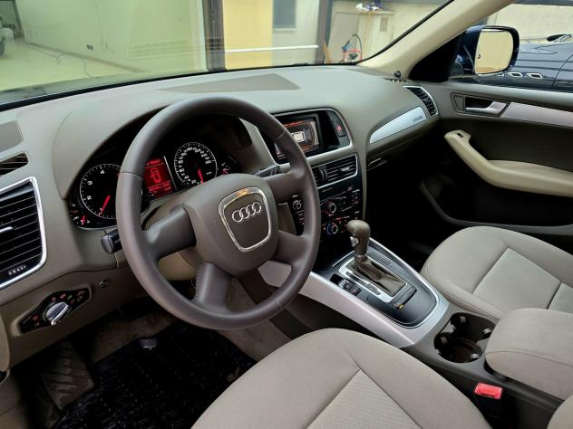 Audi Q5 2.0 TDI 170 CV quattro LEGGERE DESCRIZIONE DIFETTO CAMBIO - Foto 5
