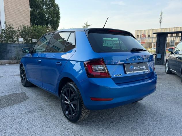 Škoda Fabia 1.0 MPI 60cv Design Edition - Foto 7