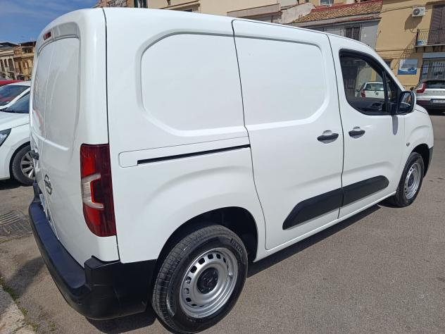 Opel Combo Cargo 1.5 Diesel 100CV - Foto 4