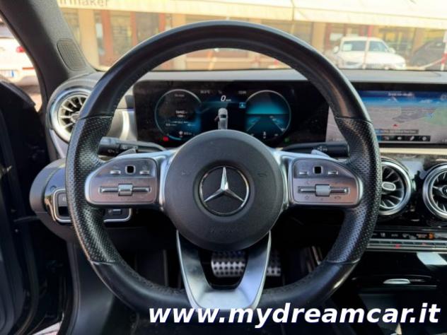 MERCEDES-BENZ A 180 d Automatic Premium Night Edition LUCI AMBIENTE rif. 24101536 - Foto 6