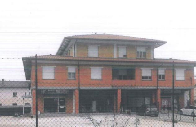 Immobile in asta di 275 m² con più di 5 locali in vendita a Gualdo Tadino