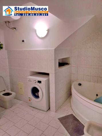 StudioMusco vende a Capri, su via Marina Grande, appartamento su due livelli. - Foto 8