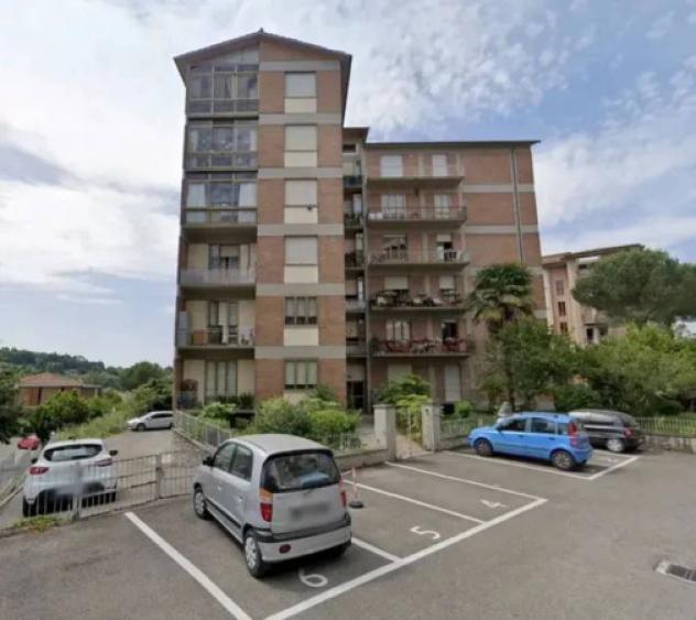 Immobile in asta di 97 m², box auto in vendita a Siena - Foto 2