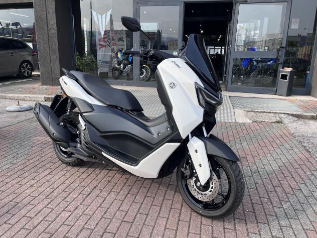 Yamaha Nmax 125 pochi km anche patente B - Foto 5