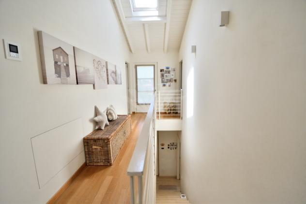 VILLA di 11 vani e di 160 mq (PIETRASANTA) rif. 111 - Foto 11