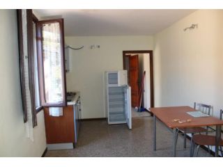 Appartamento in affitto a Calcinaia 40 mq Rif: 1448701
