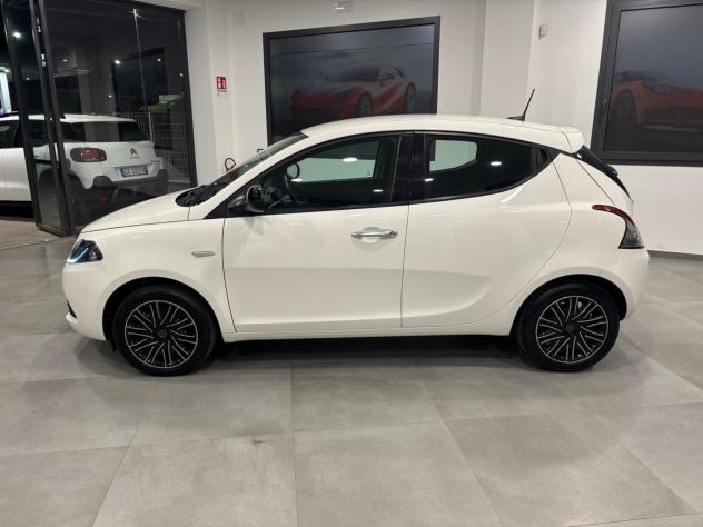 Lancia Ypsilon 1.0 FireFly 5 porte S&S Hybrid Gold Plus - Foto 3