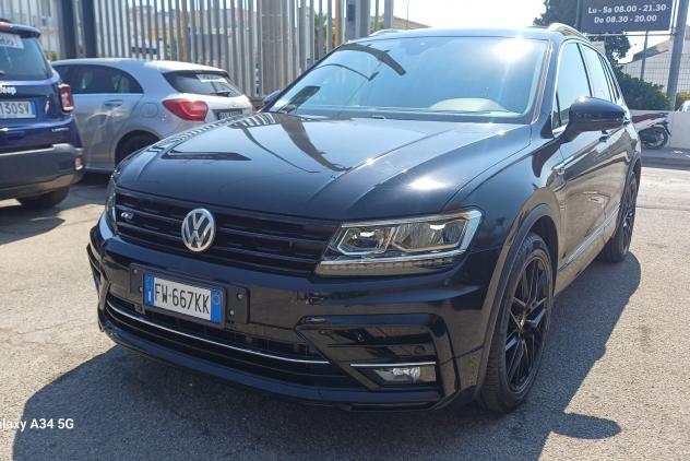 Volkswagen Tiguan 1.6 TDI R-LINE TETTO APRIBILE