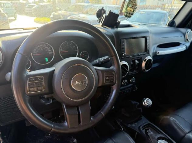 Jeep Wrangler Wrangler Unlimited 2.8 CRD DPF Sahara ER277KR - Foto 5