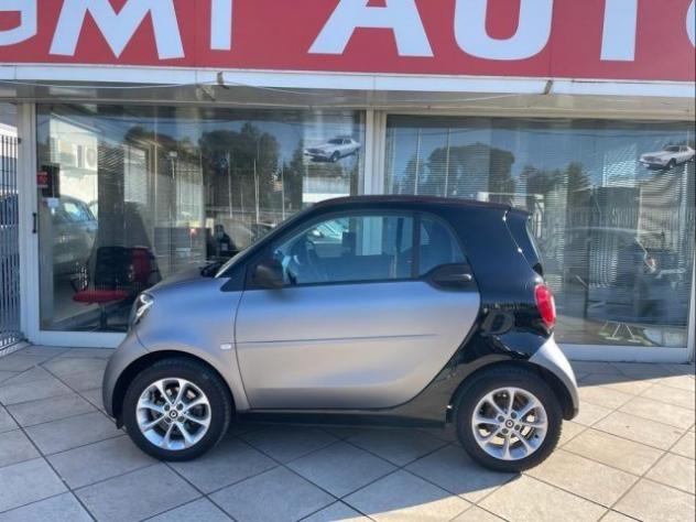 SMART ForTwo 1.0 71CV TWINAMIC PASSION GARNZIA 24 MESI rif. 17861111 - Foto 2