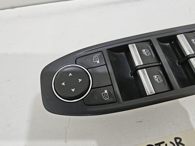 PULSANTIERA ANTERIORE SINISTRA RENAULT Captur Serie 254107080R (19) - Foto 10