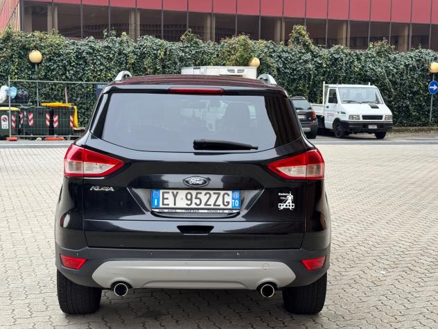 Ford Kuga 2.0 TDCI 150 CV S&S 4WD Powershift Titanium - Foto 4
