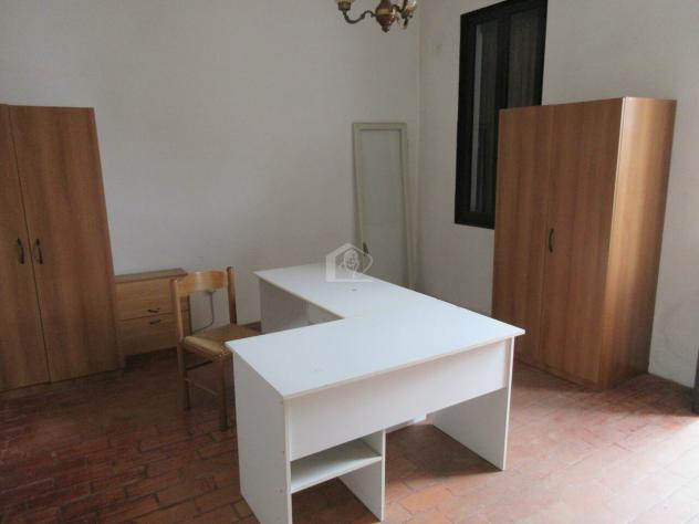 Suzzara vendesi casa indipendente 10 vani 300 Mq - Foto 6