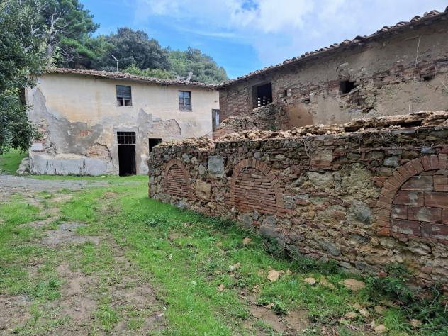 COLONICA di 10 vani e di 610 mq (GAMBASSI TERME) rif. G 850 - Foto 9