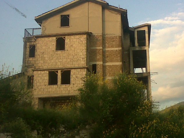 Rustico con ampio terreno - Foto 2
