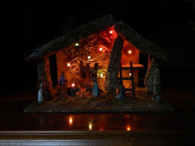 Presepe natività in legno con luci - Foto 3