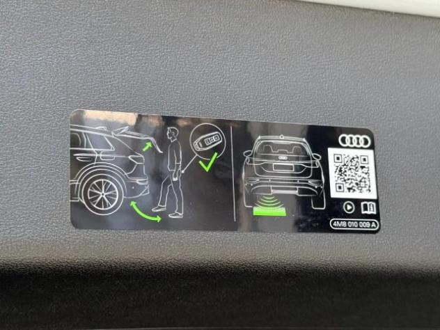 AUDI Q3 SPB TDI 110 kW S tronic S Line edition rif. 23868519 - Foto 8