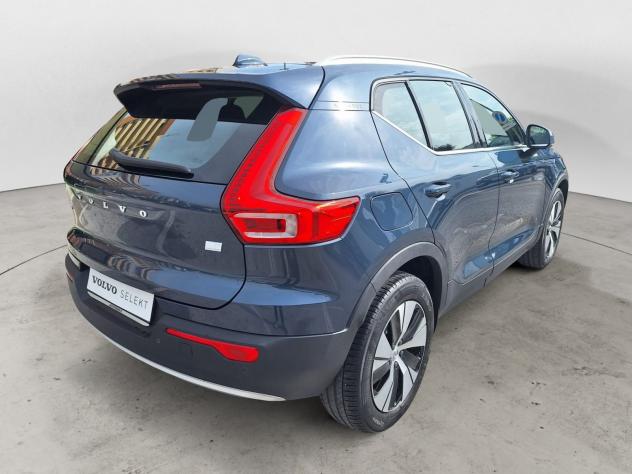 Volvo XC40 Recharge T4 129+82 CV Plug-in Hybrid Automatica Recharge Inscription Expression - Foto 2