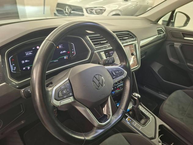 Volkswagen Tiguan 2.0 TDI 150 CV SCR DSG Elegance - Foto 5