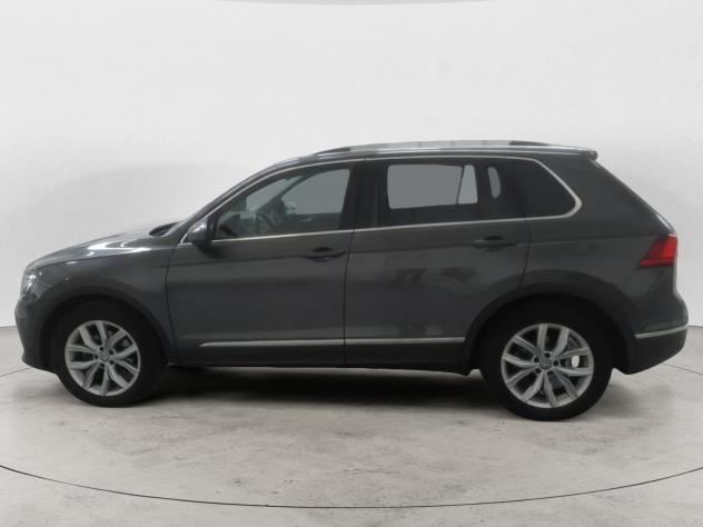 Volkswagen Tiguan 2.0 TDI SCR 110KW Advanced BMT DSG FINO A 3 ANNI DI GARANZIA E POSSIBILITA' DI 3 ANNI DI MANUTENZIONE ORDINARIA - Foto 4