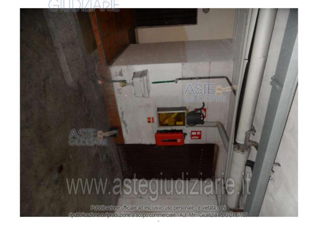 IMMOBILI-IMMOBILE RESIDENZIALE-Via Praga 7 - Foto 3