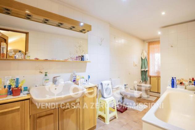 Appartamento di 147 m² con 4 locali in vendita a Grantola - Foto 18
