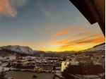 SESTRIERE VIA PIAVE AFFITTASI ANNUALMENTE QUADRILOCALE ARREDATO