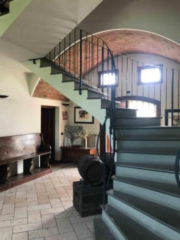 Rustico / Casale di 600 m² con più di 5 locali e box auto in vendita a Carpi