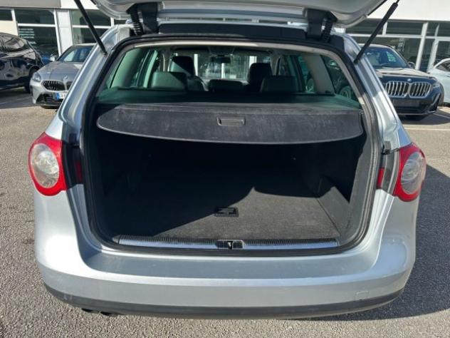 VOLKSWAGEN Passat 2.0 TDI 170CV DPF Var. Highline rif. 23307790 - Foto 7