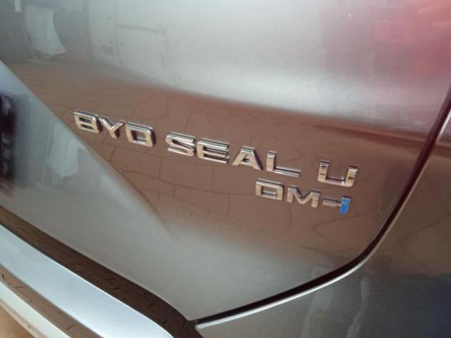 BYD Seal U DMi 1.5 Turbo 324 CV 4wd PHEV Design rif. 23650111 - Foto 8