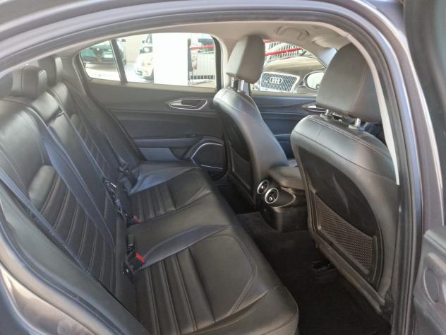 Alfa Romeo Giulia Giulia 2.2 t Ti 190cv auto - Foto 9