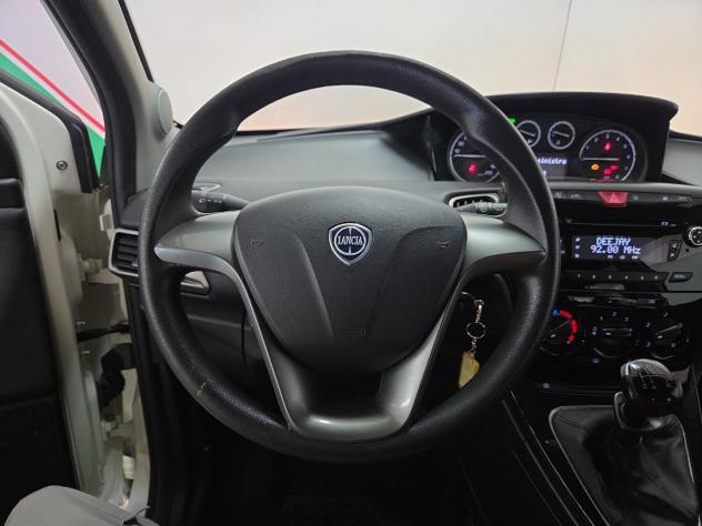 Lancia Ypsilon 1.2 69cv Elefantno - Foto 8