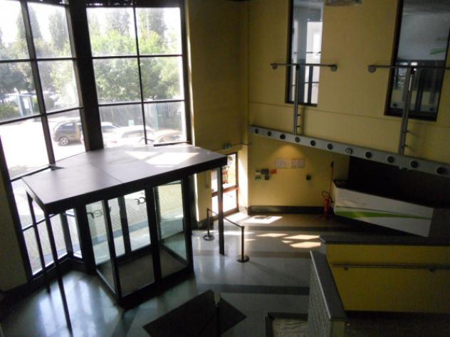 Immobile di 6335 m² con più di 5 locali in affitto a Rho - Foto 4