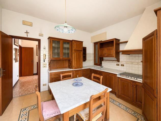 Villa in vendita a Sant'Alessio - Lucca 250 mq Rif: 1422701 - Foto 9
