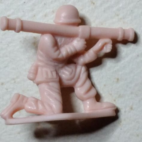 ENORME LOTTO DI SOLDATINI VINTAGE IN PLASTICA ANNI 60 PICCOLI - 5 CM - Foto 8