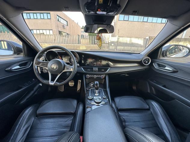 Alfa Romeo Giulia 2.2 Turbo AT8 210CV AWD Q4 Veloce - Foto 10