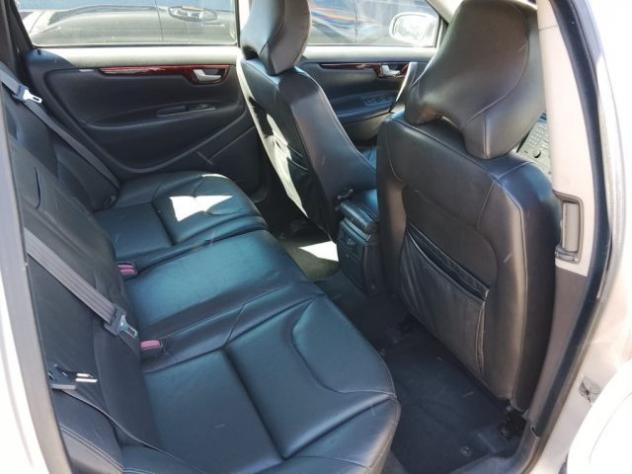 VOLVO V70 2.4i turbo 20V cat T Optima rif. 23885416 - Foto 7