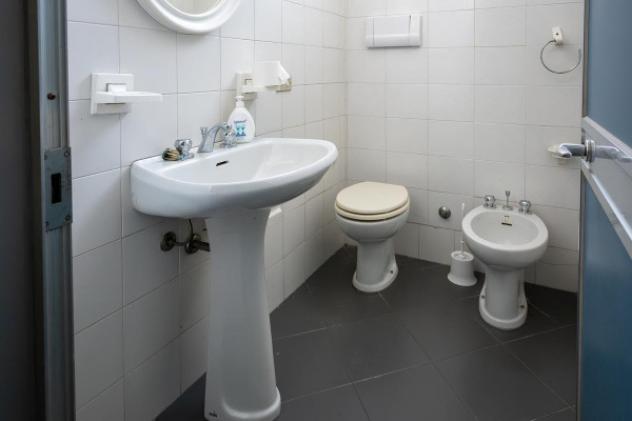 Immobile di 346 m² con più di 5 locali in affitto a Venezia - Foto 10