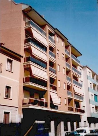 VIA SAORGIO -TRILOCALE LIBERO- - Foto 2