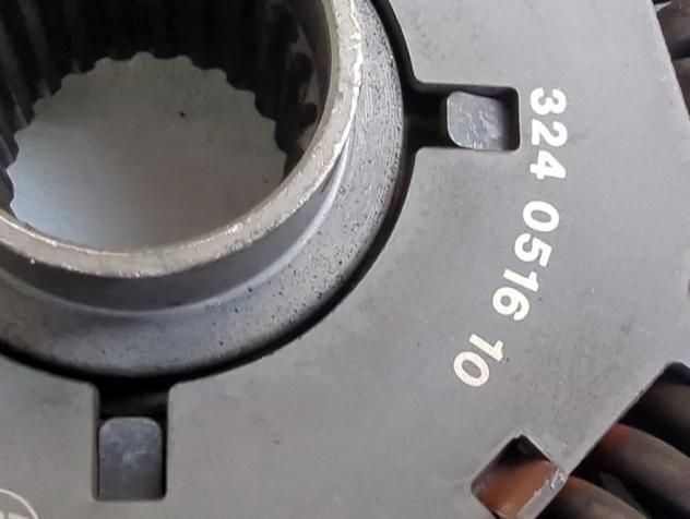 21207552656 KIT FRIZIONE CON SPINGIDISCO BMW SERIE 3 320XD E92 2.0 D 4X4 130KW 6M 2P (2009) RICAMBIO USATO - Foto 4